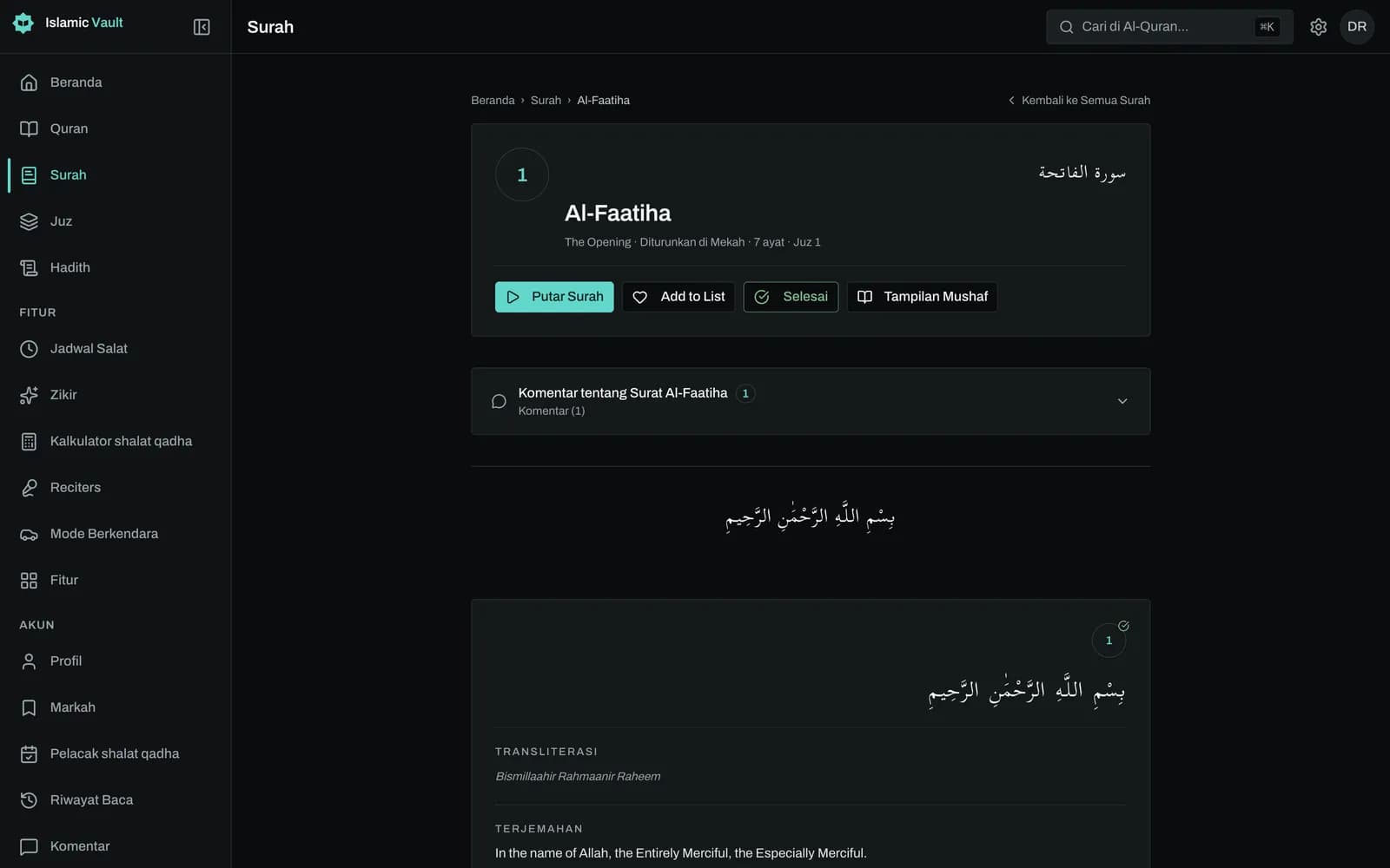 Surat Al-Fatihah di pembaca Al-Quran: setiap ayat menampilkan teks Arab berharakat, satu baris tulisan Latin, dan terjemahan Bahasa Indonesia, dengan tombol putar, salin, bookmark, dan bagikan di sampingnya.